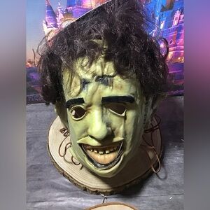 Trick or treat Texas chainsaw massacre skin face Halloween mask -NEW